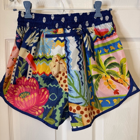 Farm Rio $250 Pull On Multi Coloured Shorts Size S - Picture 10 of 14